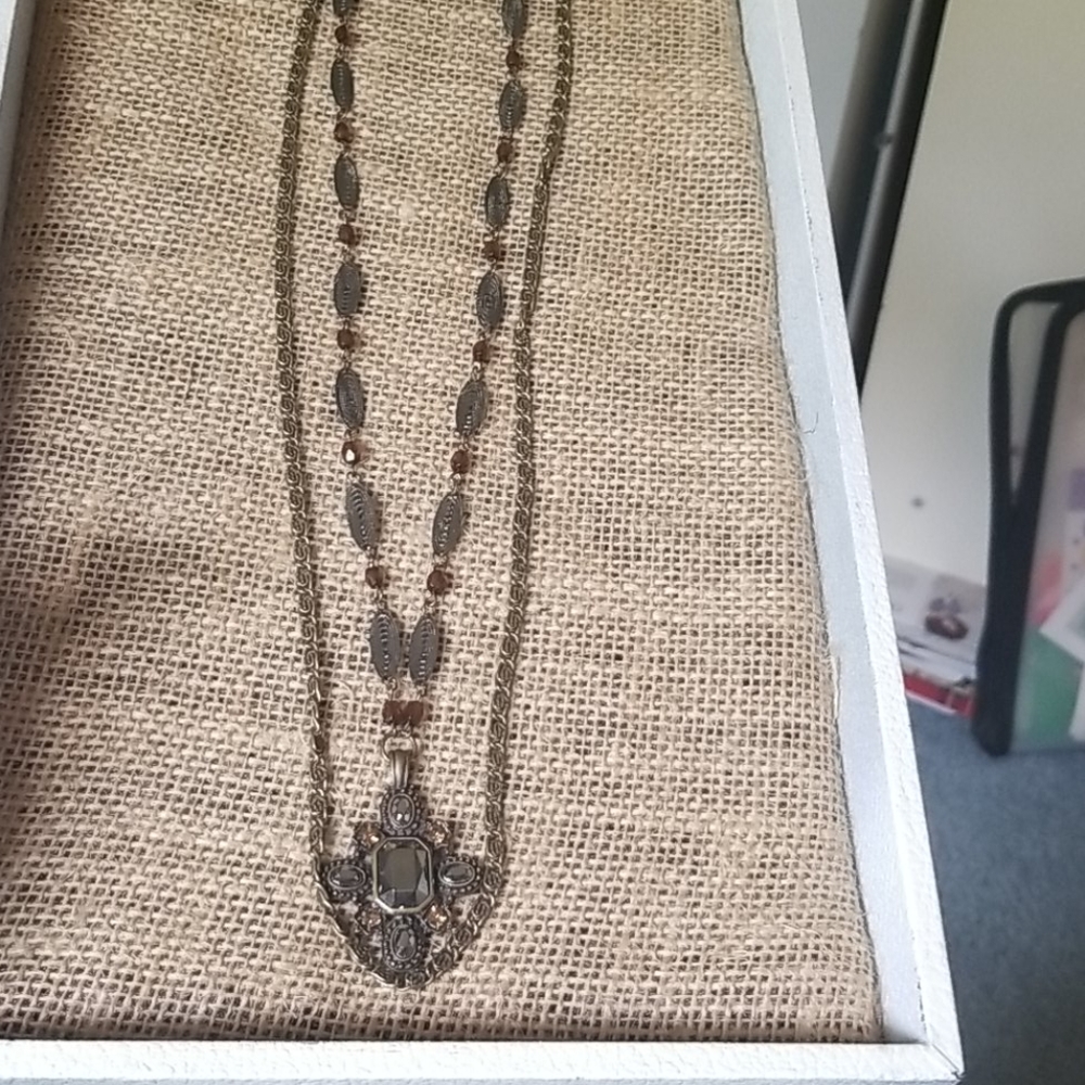 Long triple short cookie lee crystal necklace